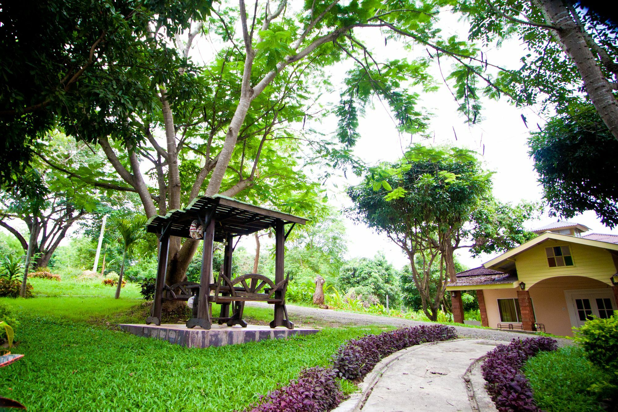 Touch Star Resort - Doi Inthanon Chom Thong Luaran gambar